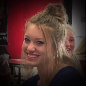 Meet your Posher, Julie
